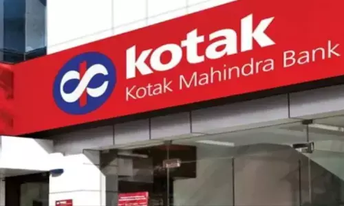 Kotak Mahindra Bank: RBI का बहुत बड़ा एक्शन, करोड़ों ग्राहकों वाला यह बैंक नहीं जारी कर पाएगा क्रेडिट कार्ड, नए ऑनलाइन कस्टमर बनाने पर भी रोक Kotak Mahindra Bank: RBI का बहुत बड़ा एक्शन, करोड़ों ग्राहकों वाला यह बैंक नहीं जारी कर पाएगा क्रेडिट कार्ड, नए ऑनलाइन कस्टमर बनाने पर भी रोक