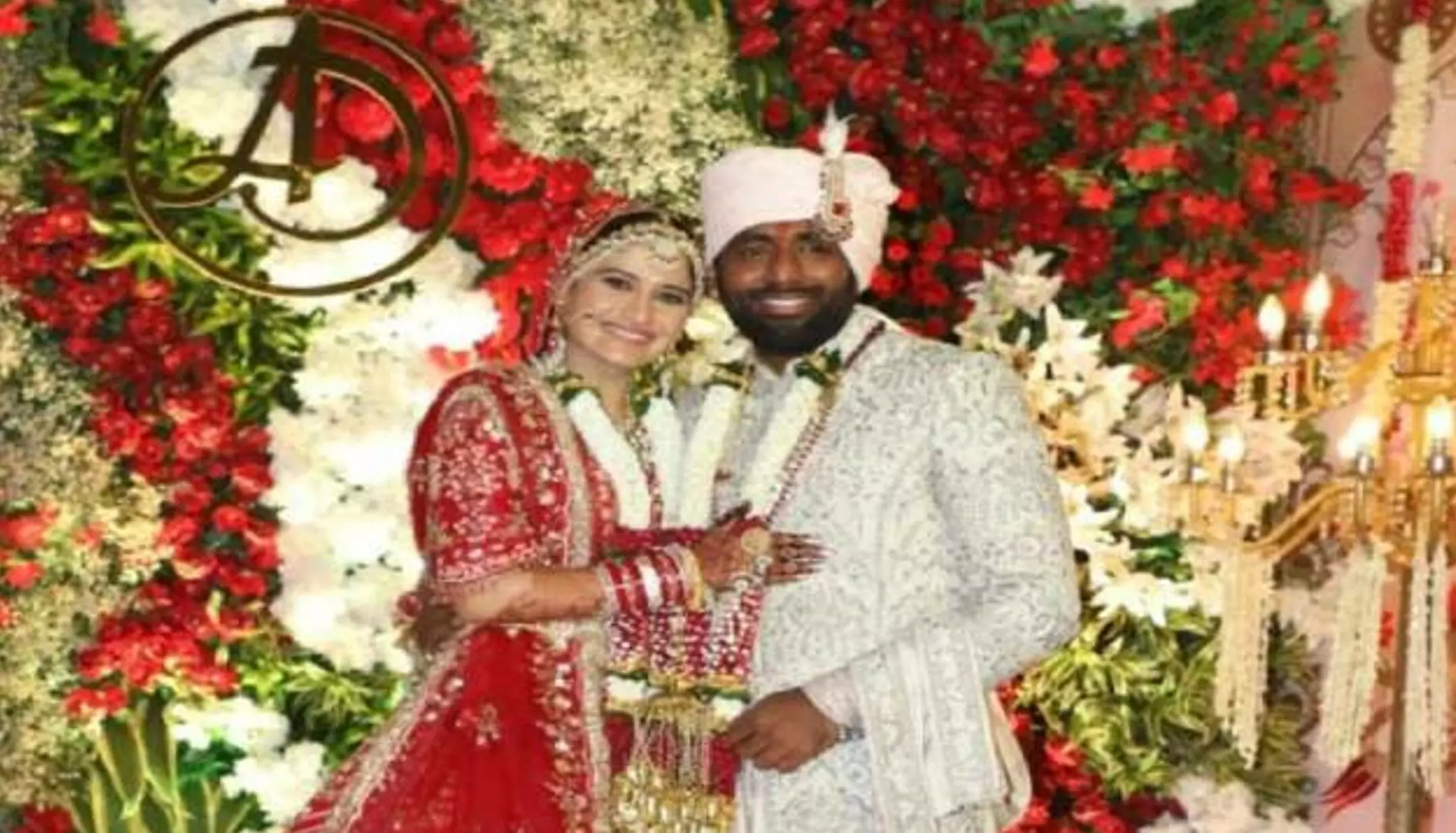 Arti Singh Wedding: एक दूजे के हुए आरती और दीपक, शादी की पहली झलक आई सामने