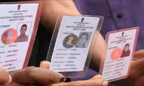 Lok Sabha Election 2024: वोटर आईडी कार्ड नहीं है तो न हो परेशान, इन डॉक्यूनमेंट्स को दिखाकर कर सकते हैं मतदान Lok Sabha Election 2024: वोटर आईडी कार्ड नहीं है तो न हो परेशान, इन डॉक्यूनमेंट्स को दिखाकर कर सकते हैं मतदान