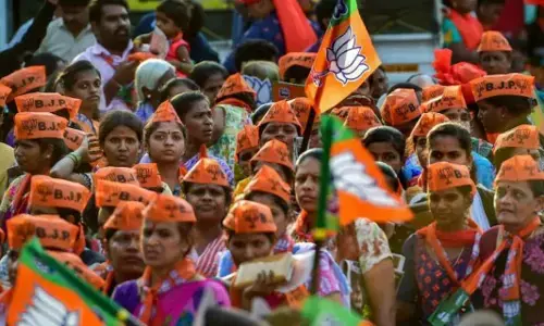 BJP Protest in West Bengal: BJP नेता पर हमले के बाद बंगाल में तनाव, पार्टी कार्यकर्ताओं ने किया बंद का आह्वान