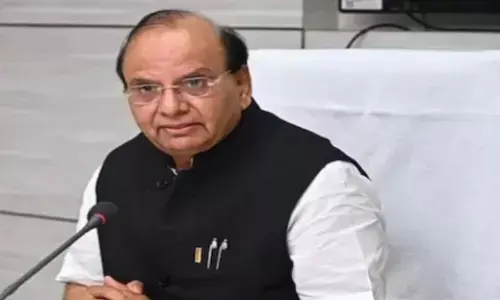 Delhi News: LG का बड़ा एक्शन, नौकरी से निकाले गए दिल्ली महिला आयोग के 223 कर्मचारी Delhi News: LG का बड़ा एक्शन, नौकरी से निकाले गए दिल्ली महिला आयोग के 223 कर्मचारी