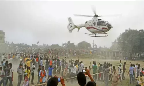 Helicopters Fare Update: चुनावी मौसम में आसमान छू रहा हेलीकॉप्टरों का किराया, एक मिनट के लिए चुकाने पड़ रहे हैं इतने रुपये?