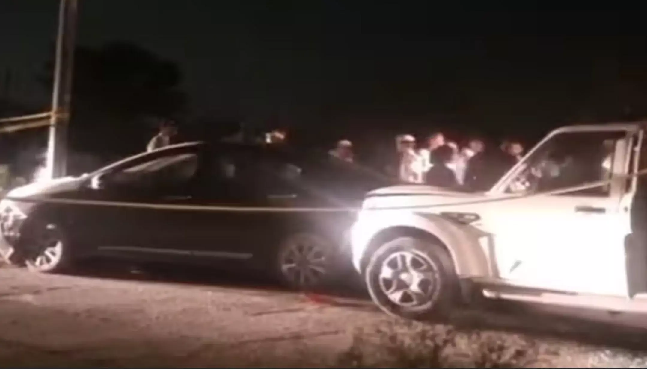 Delhi Encounter News: दिल्ली में पुलिस और बदमाशों के बीच मुठभेड़, एनकाउंटर में 1 बदमाश ढेर, चूरन चढ़ा पुलिस के हत्थे