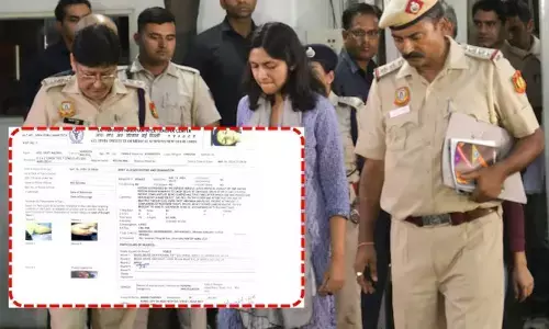 Swati Maliwal Medical Report: स्वाति मालीवाल की मेडिकल रिपोर्ट में बड़ा खुलासा, शरीर के इन हिस्सों पर लगी चोट Swati Maliwal Medical Report: स्वाति मालीवाल की मेडिकल रिपोर्ट में बड़ा खुलासा, शरीर के इन हिस्सों पर लगी चोट