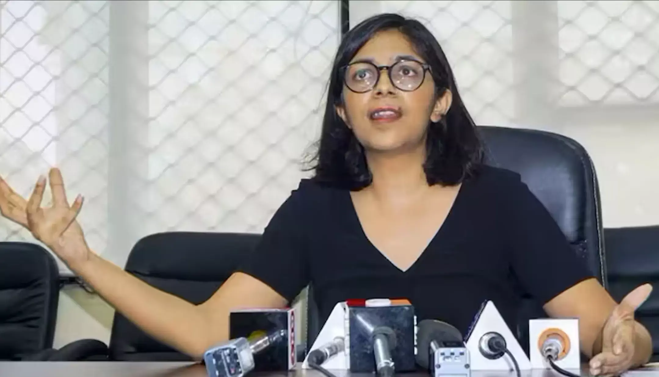 Swati Maliwal assault case: दिल्ली पुलिस विभव कुमार को आज ले जा सकती है CM आवास Swati Maliwal assault case: दिल्ली पुलिस विभव कुमार को आज ले जा सकती है CM आवास