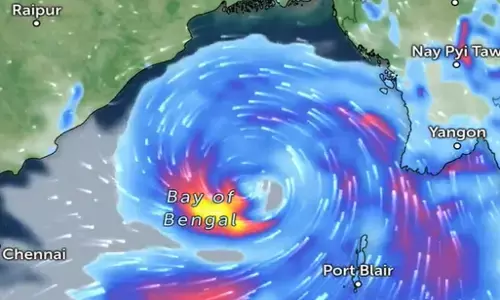 Cyclone Remal: चक्रवाती तूफान रेमाल देने वाला है दस्तक, 102 की रफ्तार से चलेंगी हवाएं, होगी जोरदार बारिश