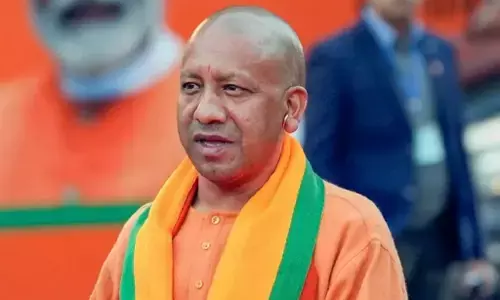 UP News Hindi: योगी सरकार का बड़ा फैसला- मैरिज सर्टिफिकेट बनवाते समय देना होगा दहेज का ब्यौरा UP News Hindi: योगी सरकार का बड़ा फैसला- मैरिज सर्टिफिकेट बनवाते समय देना होगा दहेज का ब्यौरा