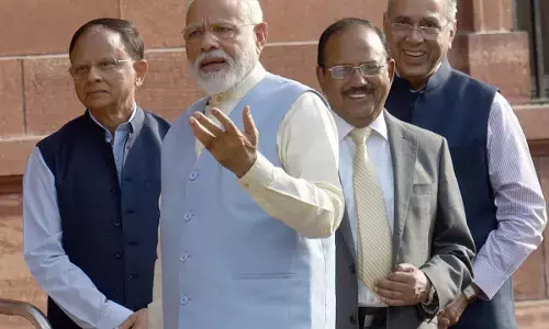 पीके मिश्रा बने रहेंगे PM मोदी के प्रधान सचिव, अजीत डोभाल तीसरी बार राष्ट्रीय सुरक्षा सलाहकार नियुक्त