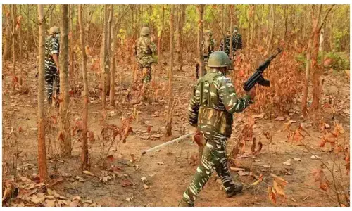 छत्तीसगढ़ के बस्तर में सुरक्षाबलों का बड़ा ऑपरेशन, 8 नक्सली ढेर, 1 जवान शहीद