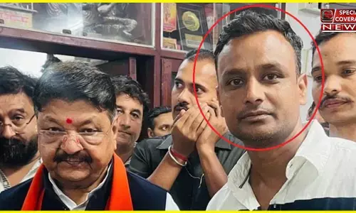 इंदौर में BJP नेता मोनू कल्याणे की गोली मारकर हत्या, मंत्री विजयवर्गीय के करीबी को चौराहे पर बदमाशों ने मारी गोली इंदौर में BJP नेता मोनू कल्याणे की गोली मारकर हत्या, मंत्री विजयवर्गीय के करीबी को चौराहे पर बदमाशों ने मारी गोली
