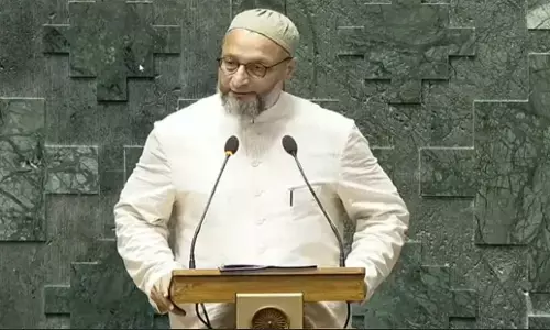 Asaduddin Owaisi: संसद में शपथ के दौरान ओवैसी ने लगाए जय फिलिस्तीन के नारे, हंगामा, भाजपा ने जताई आपत्ति