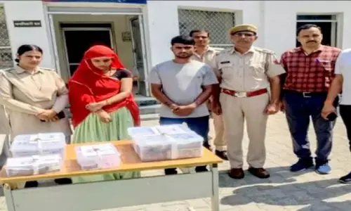 Rajasthan Crime:  घर से चुराए 90 लाख, पहले खरीदी कार, मंदिर में दान किए 1 लाख फिर निकली घूमने Rajasthan Crime:  घर से चुराए 90 लाख, पहले खरीदी कार, मंदिर में दान किए 1 लाख फिर निकली घूमने