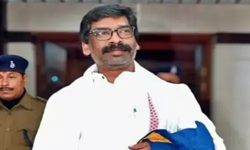 Hemant Soren Bail:  पूर्व सीएम हेमंत सोरेन को मिली बड़ी राहत, झारखंड हाईकोर्ट से मिली जमानत Hemant Soren Bail:  पूर्व सीएम हेमंत सोरेन को मिली बड़ी राहत, झारखंड हाईकोर्ट से मिली जमानत