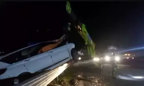 Mumbai Nagpur Expressway Accident: उल्टी तरफ से आ रही कार ने गाड़ी को मारी टक्कर, मुंबई-नागपुर एक्सप्रेस वे पर भीषण एक्सीडेंट में 6 लोगों की दर्दनाक मौत