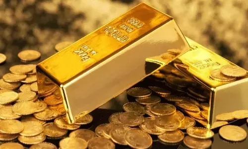 Gold Price Today: सर्राफा बाजार में जबरदस्त गिरावट, आज इतने गिरे सोने-चांदी के दाम Gold Price Today: सर्राफा बाजार में जबरदस्त गिरावट, आज इतने गिरे सोने-चांदी के दाम