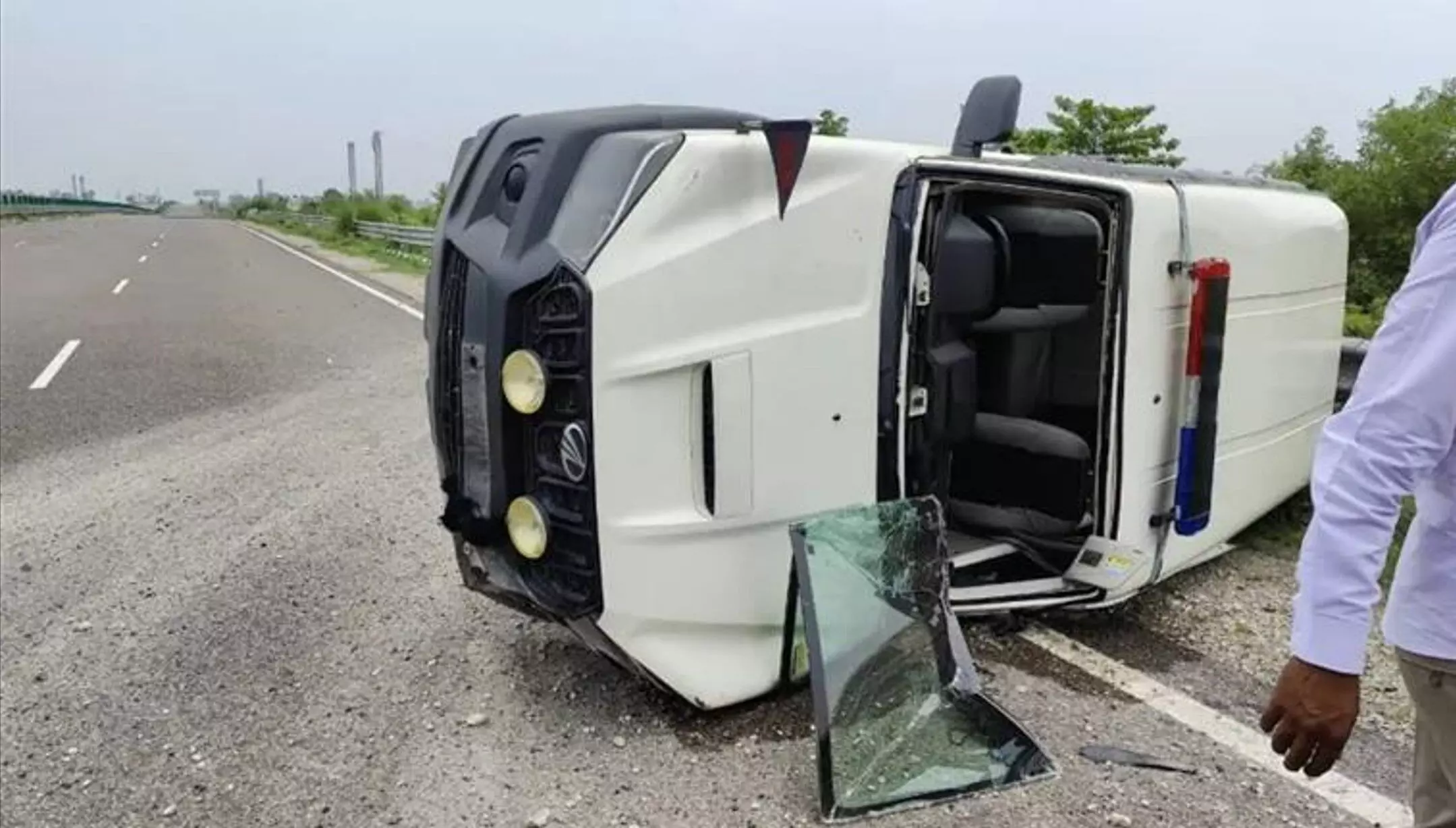 Kurukshetra Road Accident: हरियाणा के राज्यमंत्री सुभाष सुधा के काफिले की गाड़ी का हुआ एक्सीडेंट Kurukshetra Road Accident: हरियाणा के राज्यमंत्री सुभाष सुधा के काफिले की गाड़ी का हुआ एक्सीडेंट