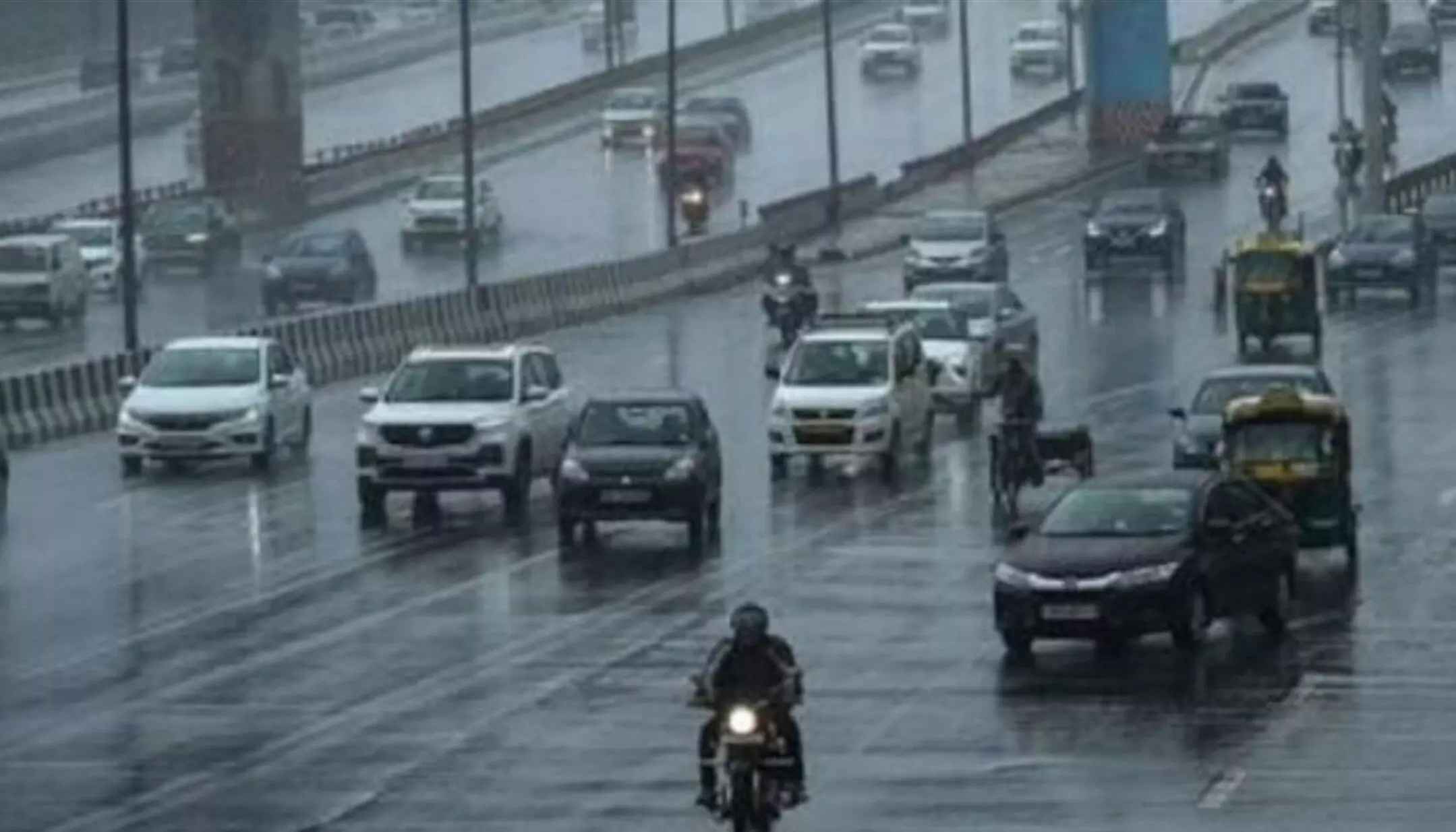 Weather Update: दिल्ली-NCR में क्या उमस से मिलेगी राहत? IMD ने येलो अलर्ट किया जारी, जानें कैसा रहेगा मौसम
