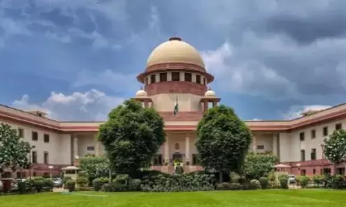 Supreme Court: कांवड़ मार्ग पर नेम प्लेट मामले में यूपी सरकार ने रखा पक्ष, धामी सरकार ने मांगा वक्त