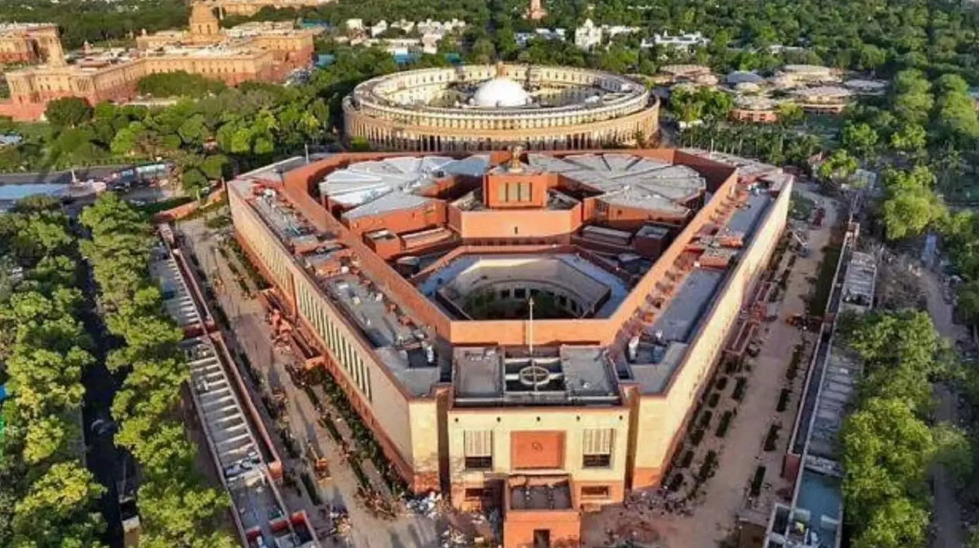 Waqf Act Amendment Bill: पहले राज्यसभा में पेश किया जा सकता है वक्फ संशोधन बिल- सूत्र Waqf Act Amendment Bill: पहले राज्यसभा में पेश किया जा सकता है वक्फ संशोधन बिल- सूत्र