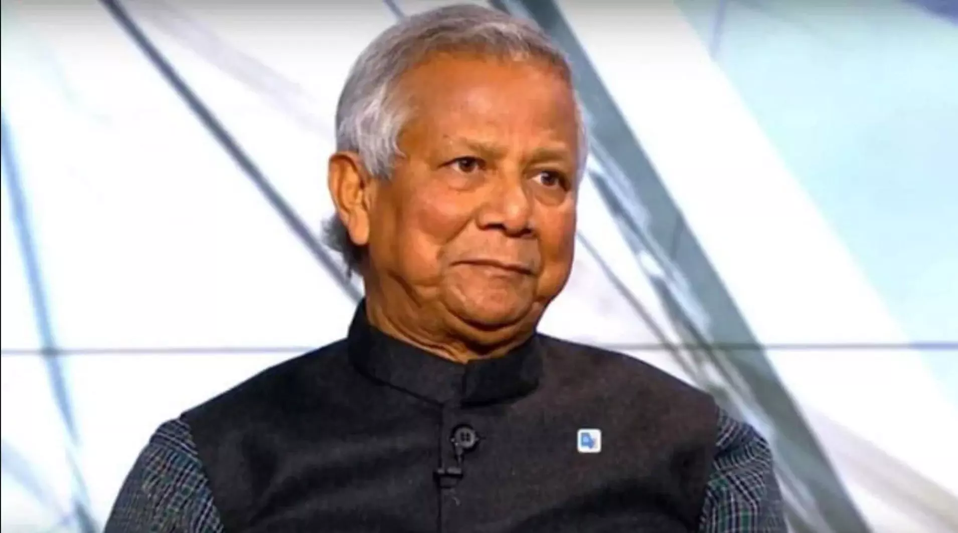 Bangladesh Crisis: कौन हैं मोहम्मद यूनुस, जो बन सकते हैं बांग्लादेश के PM! आर्मी की निगरानी में नई सरकार के गठन की तैयारी तेज Bangladesh Crisis: कौन हैं मोहम्मद यूनुस, जो बन सकते हैं बांग्लादेश के PM! आर्मी की निगरानी में नई सरकार के गठन की तैयारी तेज