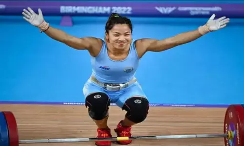 Paris Olympics: मीराबाई चानू के हाथ से फिसला मेडल, कहा- पीरियड्स चल रहे थे, खेल पर हुआ असर