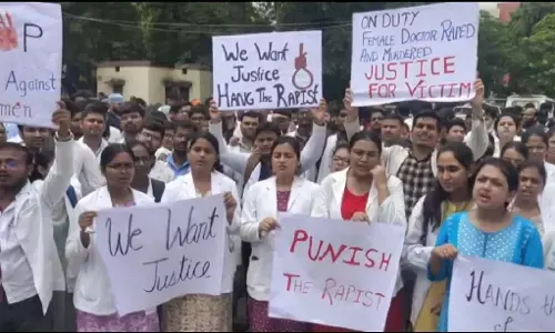 Kolkata Doctor Murder: देशभर में आज से ओपीडी सेवाएं भी बंद, कोलकाता केस के बाद डॉक्टरों की हड़ताल जारी