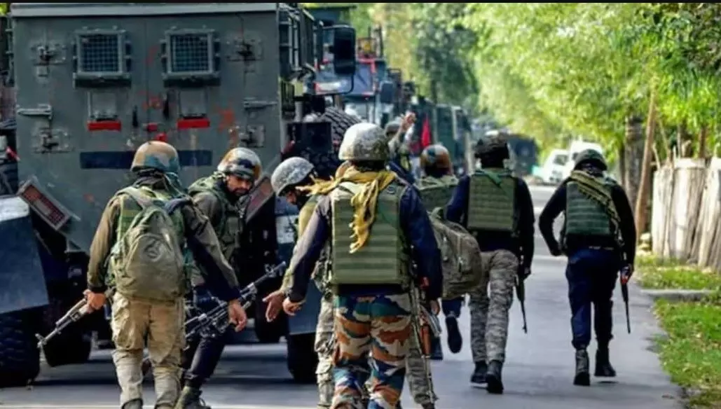 Encounter in Doda: जम्मू-कश्मीर के डोडा में सुरक्षाबलों और आतंकियों के बीच मुठभेड़, आर्मी कैप्टन शहीद Encounter in Doda: जम्मू-कश्मीर के डोडा में सुरक्षाबलों और आतंकियों के बीच मुठभेड़, आर्मी कैप्टन शहीद