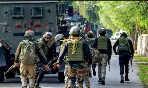 Encounter in Doda: जम्मू-कश्मीर के डोडा में सुरक्षाबलों और आतंकियों के बीच मुठभेड़, आर्मी कैप्टन शहीद