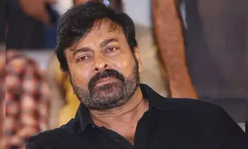 Chiranjeevi Birthday: सबसे ज्यादा फीस वसूलने का बनाया था रिकॉर्ड, आज करोड़ों की संपत्ति के मालिक हैं मेगास्टार Chiranjeevi Birthday: सबसे ज्यादा फीस वसूलने का बनाया था रिकॉर्ड, आज करोड़ों की संपत्ति के मालिक हैं मेगास्टार