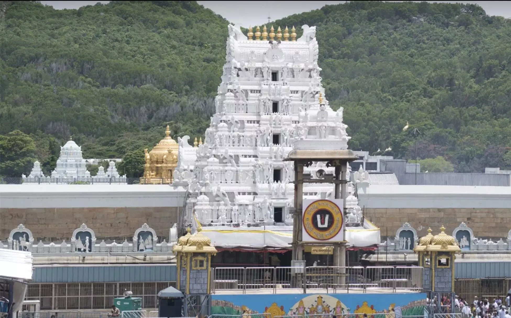 IRCTC Tirupati Balaji Tour Package 2024: धार्मिक यात्रा करने वालों के लिए खुशखबरी, IRCTC सिर्फ इतने में करा रहा तिरुपति बालाजी के दर्शन IRCTC Tirupati Balaji Tour Package 2024: धार्मिक यात्रा करने वालों के लिए खुशखबरी, IRCTC सिर्फ इतने में करा रहा तिरुपति बालाजी के दर्शन