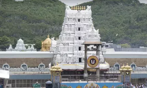 IRCTC Tirupati Balaji Tour Package 2024: धार्मिक यात्रा करने वालों के लिए खुशखबरी, IRCTC सिर्फ इतने में करा रहा तिरुपति बालाजी के दर्शन IRCTC Tirupati Balaji Tour Package 2024: धार्मिक यात्रा करने वालों के लिए खुशखबरी, IRCTC सिर्फ इतने में करा रहा तिरुपति बालाजी के दर्शन