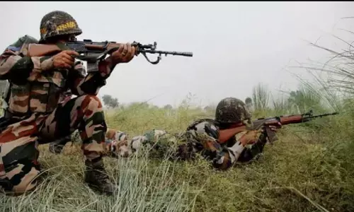 J&K: पाकिस्तान ने फिर की नापाक हरकत, सीमा पार से अखनूर इलाके में की गोलीबारी, BSF का एक जवान घायल
