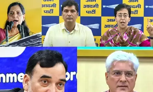 Arvind Kejriwal Politics: अरविंद केजरीवाल के फैसले पर बीजेपी-कांग्रेस का पलटवार, थोड़ी देर में नए CM के नाम पर होगी चर्चा Arvind Kejriwal Politics: अरविंद केजरीवाल के फैसले पर बीजेपी-कांग्रेस का पलटवार, थोड़ी देर में नए CM के नाम पर होगी चर्चा