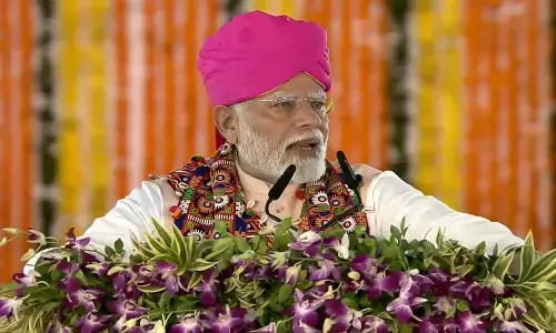 PM Modi in Maharashtra: डबल इंजन की सरकार पहुंचा रही किसानों को डबल फायदा, महाराष्ट्र के वाशिम में बोले PM मोदी PM Modi in Maharashtra: डबल इंजन की सरकार पहुंचा रही किसानों को डबल फायदा, महाराष्ट्र के वाशिम में बोले PM मोदी