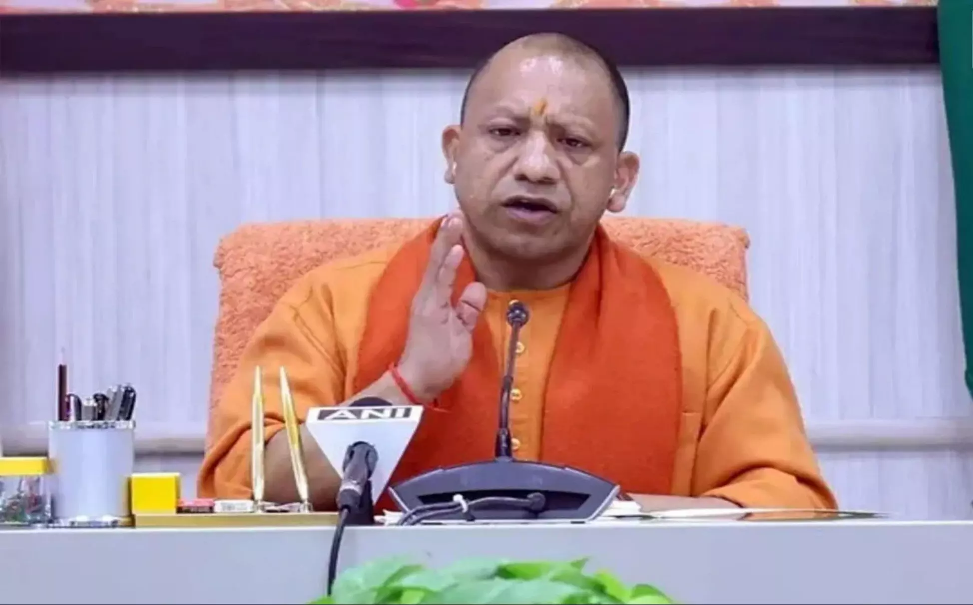 Good News: UP सरकार ने गरीबों के लिए खोला खजाने का मुंह, हर खाते में क्रेडिट होंगे 1,20000 रुपए, खुशी का माहौल Good News: UP सरकार ने गरीबों के लिए खोला खजाने का मुंह, हर खाते में क्रेडिट होंगे 1,20000 रुपए, खुशी का माहौल
