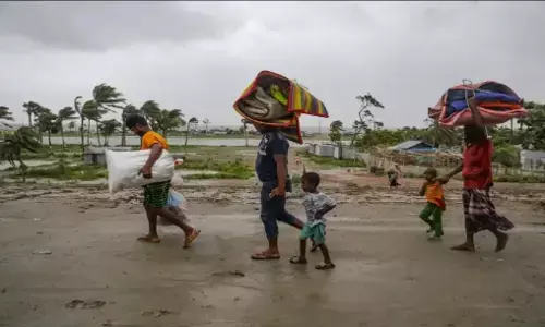 Weather Update: बंगाल की खाड़ी में फिर उठा चक्रवात, कई राज्यों में अलर्ट, IMD ने दी भारी बारिश की चेतावनी