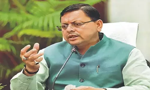 Uttarakhand News: CM योगी के बाद एक्शन में धामी सरकार, खाने-पीने की चीजों में थूक मिलाने वालों की अब खैर नहीं