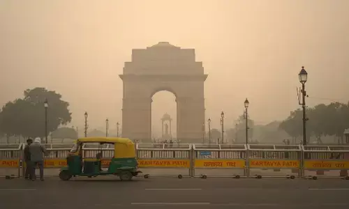 Delhi Pollution: रिकॉर्ड स्तर पर पहुंच दिल्ली का प्रदूषण, अभी नहीं राहत की उम्मीद