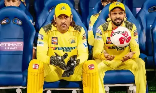 IPL 2025: रातों-रात करोड़पति बनेगा 17 साल का ये खिलाड़ी, CSK ने खरीदने का बना लिया है प्लान! IPL 2025: रातों-रात करोड़पति बनेगा 17 साल का ये खिलाड़ी, CSK ने खरीदने का बना लिया है प्लान!