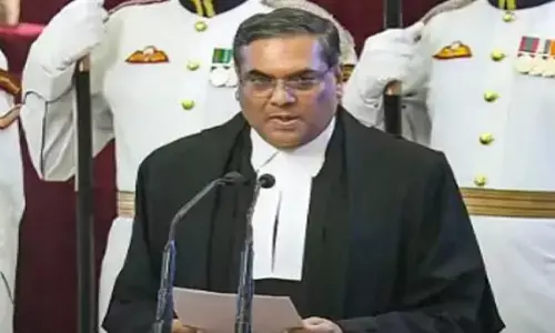 कार्यभार संभालते ही एक्शन में CJI संजीव खन्ना , सुप्रीम कोर्ट ने लगाई इस मामले पर रोक