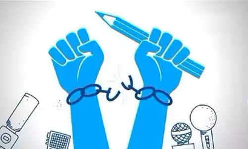 राष्ट्र निर्माण की धुरी है चौथा स्तंभ - अरविंद जयतिलक