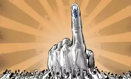 Maharashtra ECI voter list: वोट देने जा रहे हो? वोटर लिस्ट में चेक करें अपना नाम, 1 मिनट में होगा काम