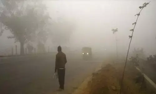 Weather Update Today: दिल्ली-UP वालों को झेलनी पड़ेगी मौसम की मार, ठंड और कोहरा बढ़ाएगा मुसीबत; यहां होगी जबरदस्त बारिश Weather Update Today: दिल्ली-UP वालों को झेलनी पड़ेगी मौसम की मार, ठंड और कोहरा बढ़ाएगा मुसीबत; यहां होगी जबरदस्त बारिश