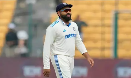 Rohit Sharma: रोहित शर्मा ओपनिंग करने क्यों नहीं आए? मिडिल ऑर्डर में आने की वजह जान होगा गर्व Rohit Sharma: रोहित शर्मा ओपनिंग करने क्यों नहीं आए? मिडिल ऑर्डर में आने की वजह जान होगा गर्व