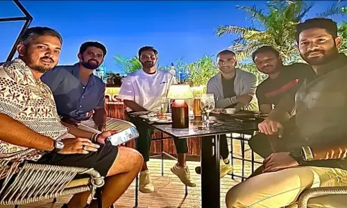 IPL 2025: भुवनेश्वर कुमार बनने वाले हैं RCB के कप्तान, लीक हुई फोटो से हुआ क्लीयर IPL 2025: भुवनेश्वर कुमार बनने वाले हैं RCB के कप्तान, लीक हुई फोटो से हुआ क्लीयर