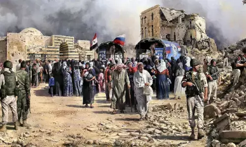 Syria Civil War Update: असद के पतन से टूट के कगार पर सीरिया, HTS, कुर्द और ISIS में सत्ता की जंग, फायदे में इजरायल