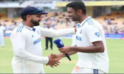 Ravichandran Ashwin: रोहित-कोहली से लेकर सचिन तेंदुलकर तक, इन दिग्गजों ने दी अश्विन के रिटायरमेंट पर प्रतिक्रिया Ravichandran Ashwin: रोहित-कोहली से लेकर सचिन तेंदुलकर तक, इन दिग्गजों ने दी अश्विन के रिटायरमेंट पर प्रतिक्रिया