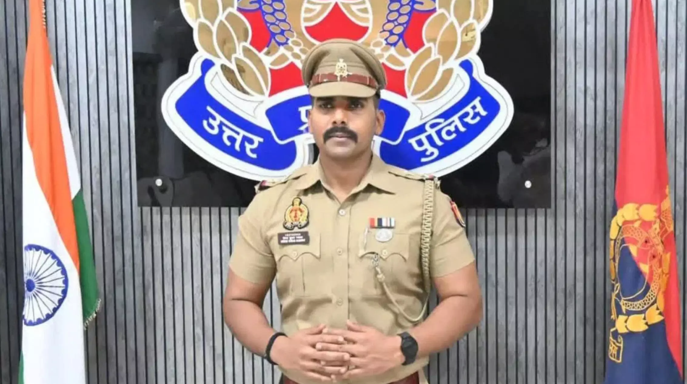 वाराणसी पुलिस कमिश्नर के पीआरओ पर नौकरी का झांसा देकर 16 लाख ठगने का आरोप, जांच शुरू वाराणसी पुलिस कमिश्नर के पीआरओ पर नौकरी का झांसा देकर 16 लाख ठगने का आरोप, जांच शुरू