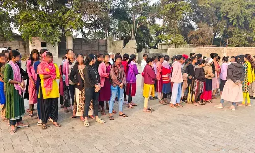 रायपुर की मशरूम यूनिट से अमानवीय स्थितियों में काम कर रहे 120 बाल मजदूरों को मुक्त कराया