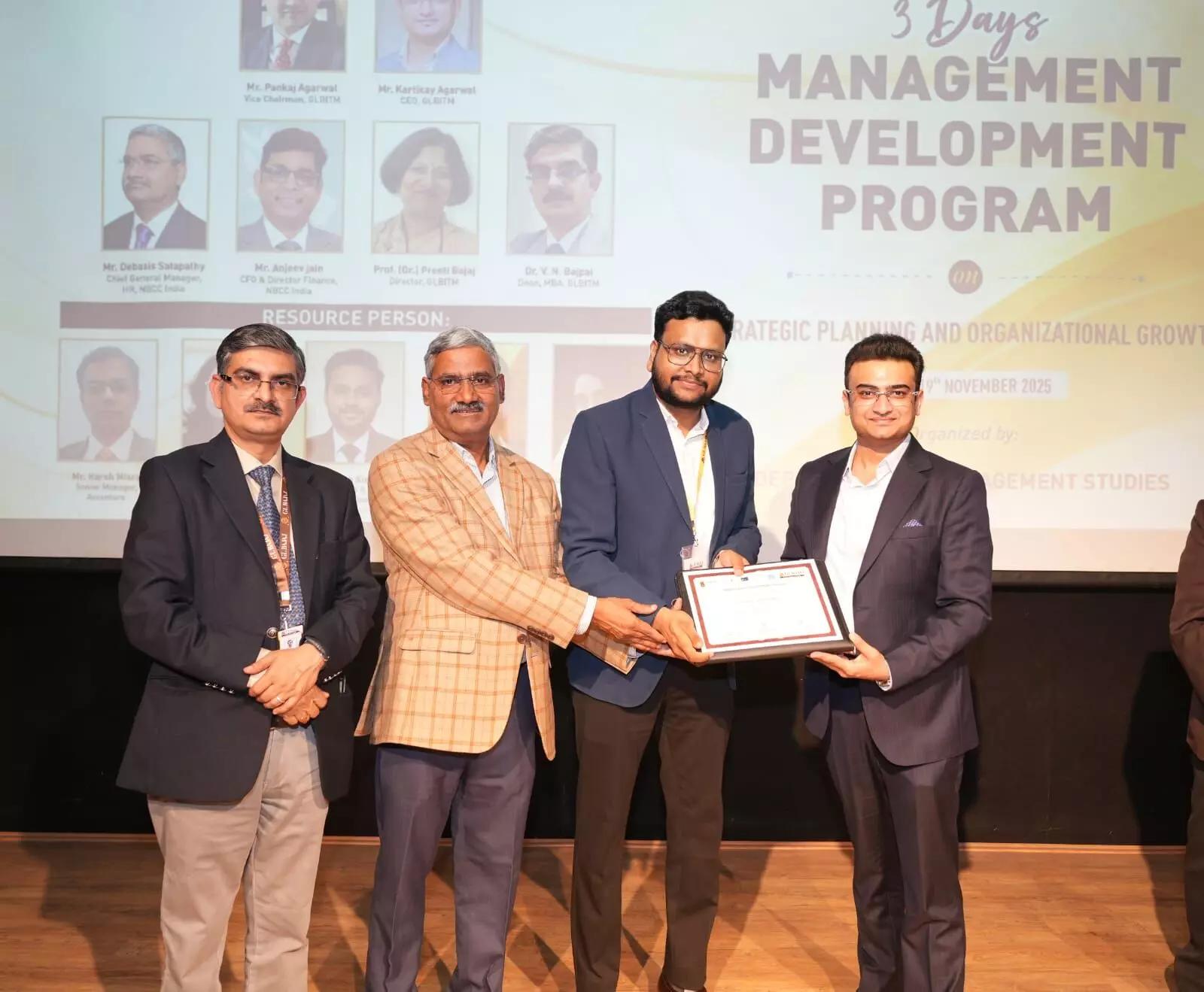 जी.एल. बजाज संस्थान में तीन दिवसीय प्रबंधन विकास कार्यक्रम सम्पन्न जी.एल. बजाज संस्थान में तीन दिवसीय प्रबंधन विकास कार्यक्रम सम्पन्न
